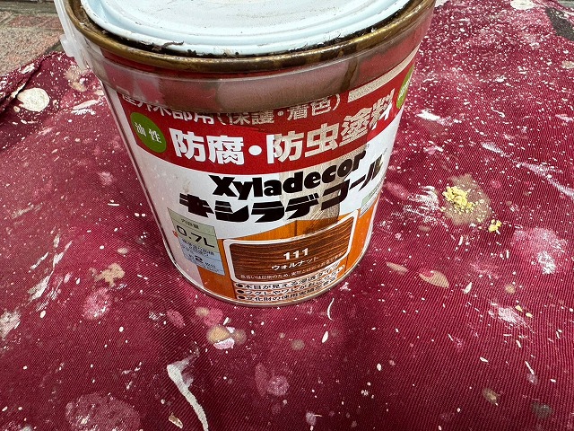 熊本市中央区焼肉店玄関木部クリヤー塗装使用塗料
